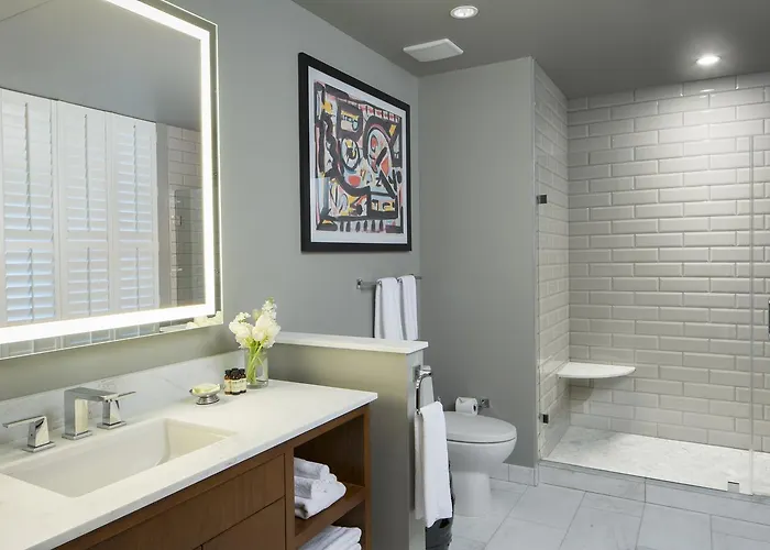 Premium King Room