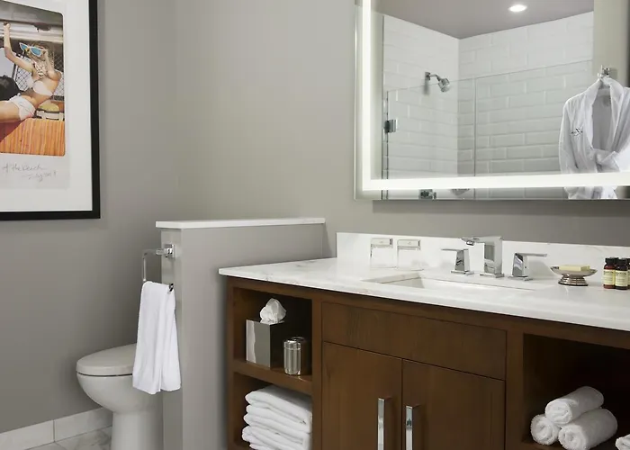 Premium Queen Room